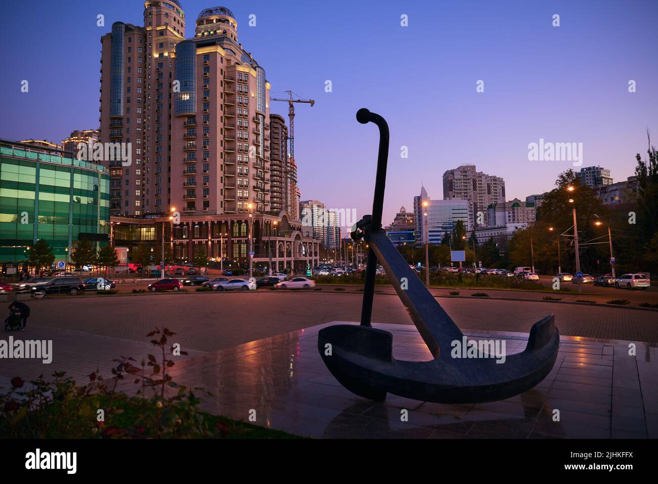 Abend Stadtlandschaft Genueser Straße. Odessa, Ukraine. Stockfoto