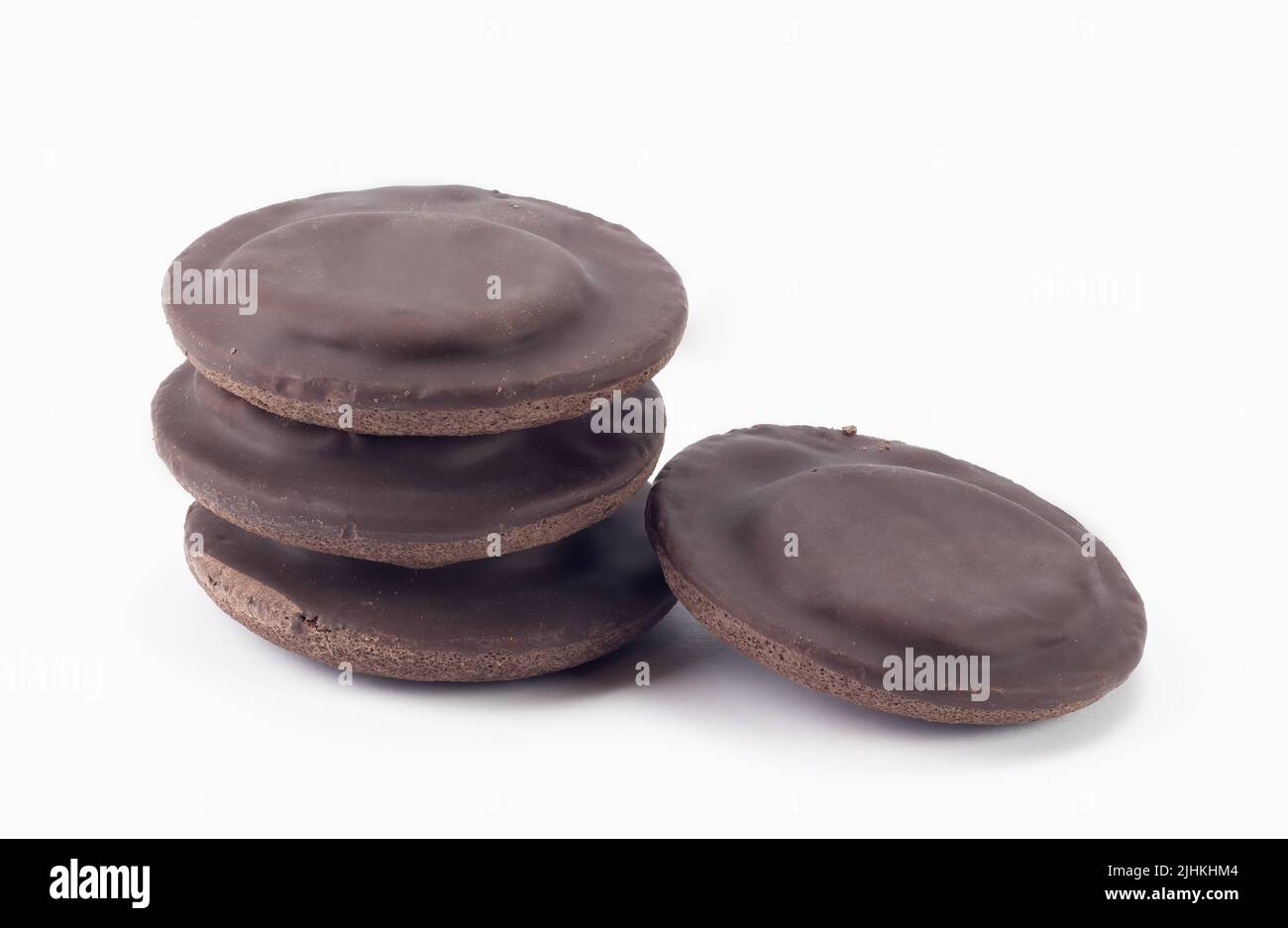 Biscuit mit Fruchtgelee bedeckt mit Schokolade. Nahaufnahme. Stockfoto