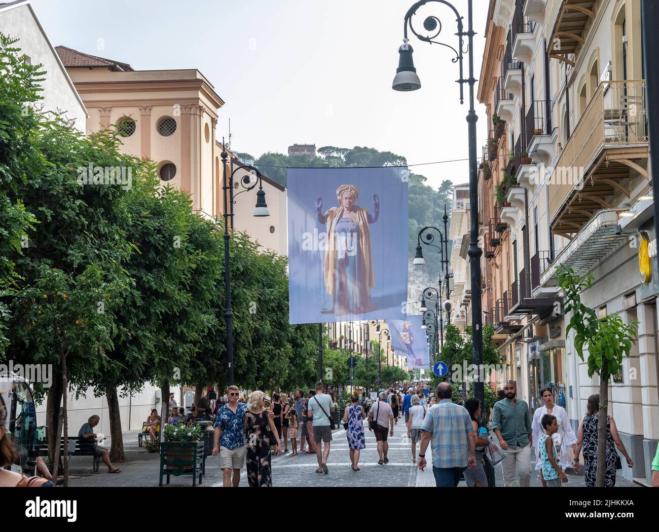 Corso Italia, der Hauptstraße, die durch Sorrent auf die Küste von Amalfi, Italien Stockfoto