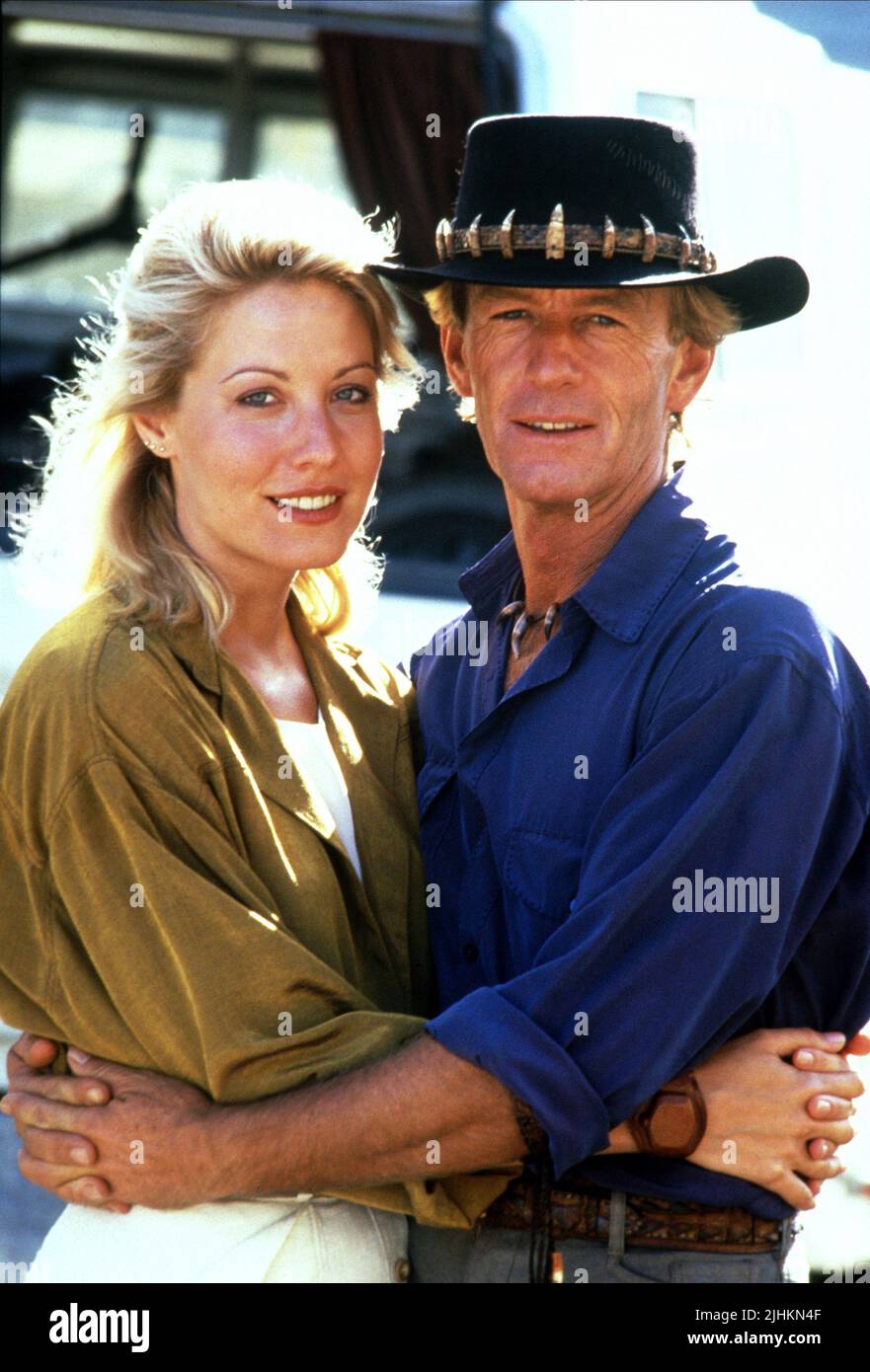LINDA KOZLOWSKI, Paul Hogan, CROCODILE DUNDEE, 1986 Stockfoto