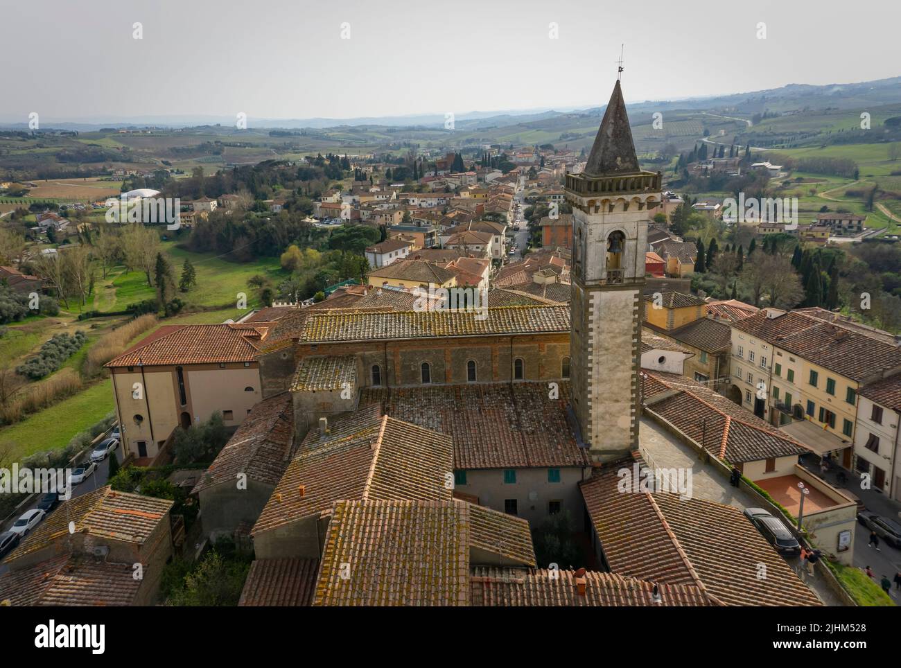 Blick auf die Stadt Vinci. Geburtsort von Leonardo da Vinci. In der Nähe von Florenz in der Toskana Stockfoto