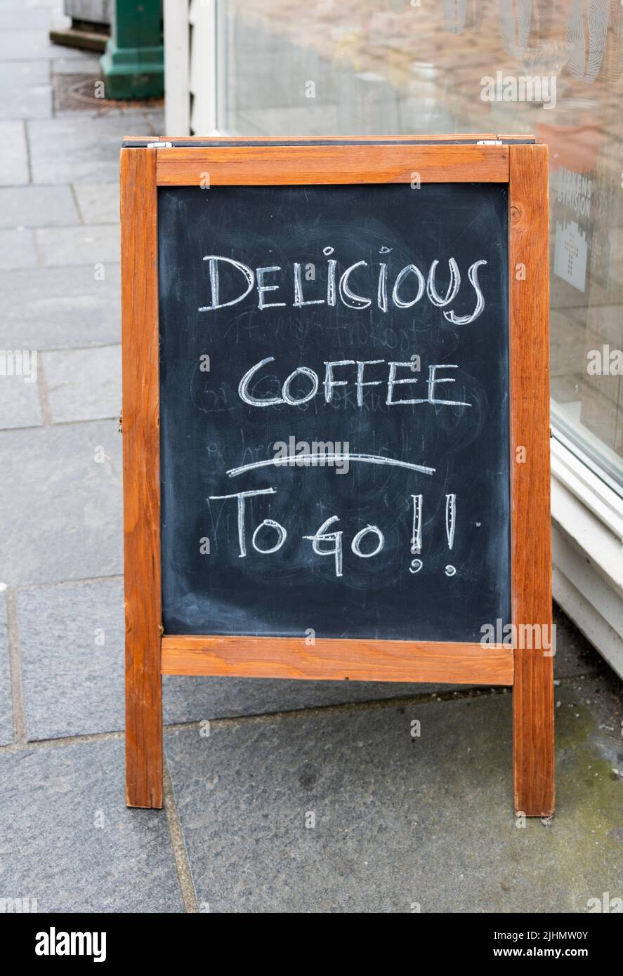 Schild für Delicious Coffee to Go, Bergen, Norwegen Stockfoto