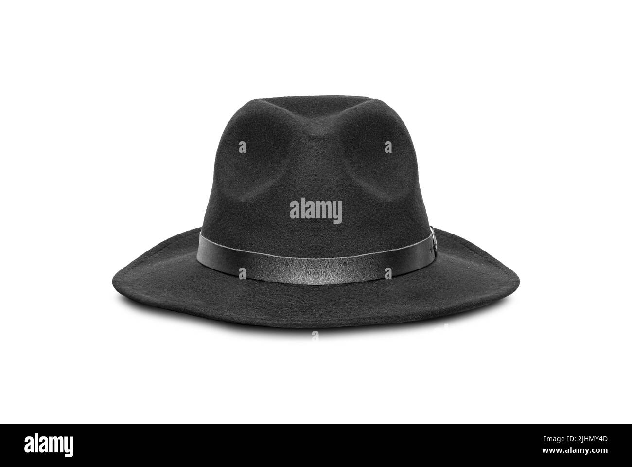 Schwarzer Retro-Hut vor weißem Hintergrund isoliert. Mit Beschneidungspfad Stockfoto