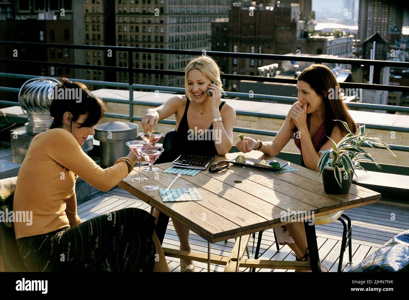 ANNIE PARISSE, Kate Hudson, KATHRYN HAHN, WIE EIN KERL IN 10 TAGEN, 2003 verlieren. Stockfoto