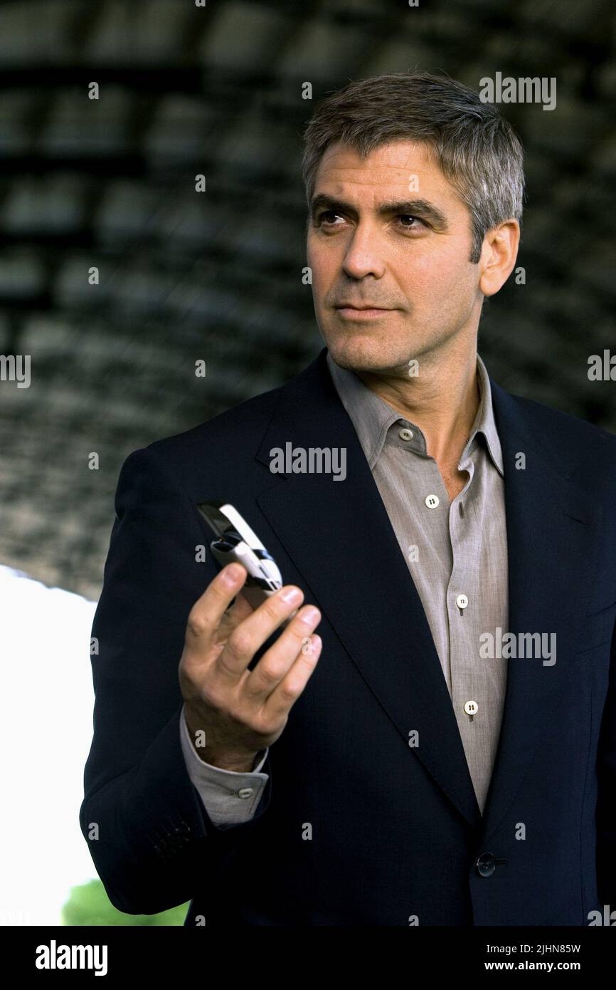 GEORGE CLOONEY, OCEAN'S TWELVE, 2004 Stockfoto