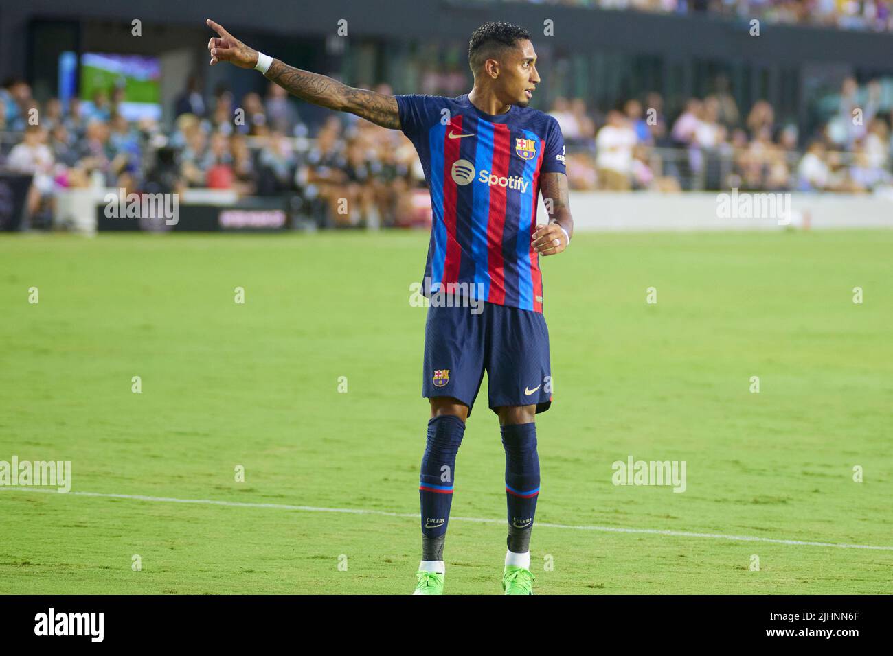 Fort Lauderdale, FL, USA. 19.. Juli 2022. 8 Pedri – Mittelfeldspieler FC Barcelona beim internationalen Freundschaftsspiel zwischen Inter Miami CF und FC Barcelona im DRV Pink Stadium in Florida, USA. Kredit: Yaroslav Sabitov/YES Market Media/Alamy Live Nachrichten Stockfoto