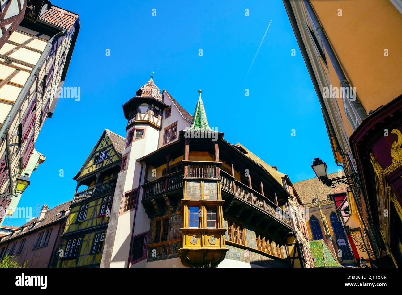 Maison Pfister ist ein Eckhaus aus dem 15.. Jahrhundert, das sich in der Rue des Marchands 11 befindet. Colmar, Elsass, Frankreich. Stockfoto