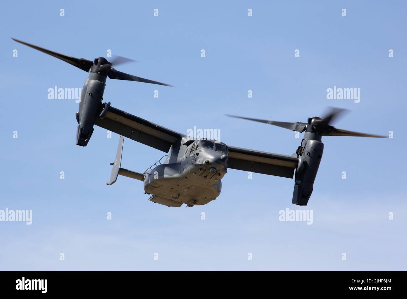 Fairford, Großbritannien, 16.. Juli 2022. Die US-Luftwaffe demonstrierte die Fähigkeiten der Bell Boeing CV-22B Osprey von 7. Special Operations Squadron auf der RIAT 2022, Fairford, Großbritannien Stockfoto