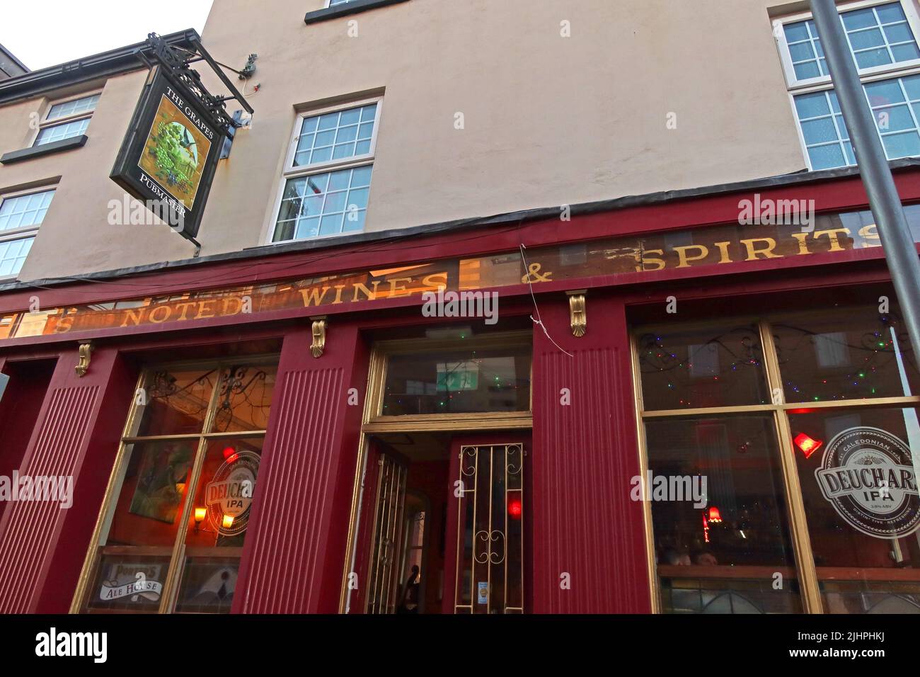 The Grapes Pub Exterior, 60 Roscoe Street , Liverpool, Merseyside, England, UK, L1 9DW Stockfoto