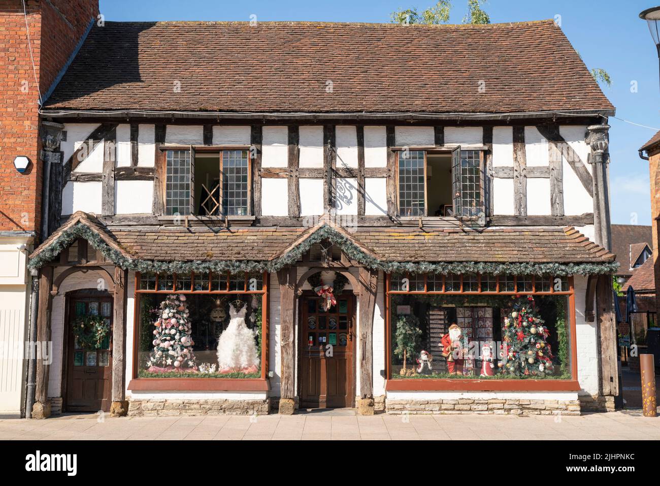 Der Nussknacker Christmas Shop in Stratford-upon-Avon. Stockfoto