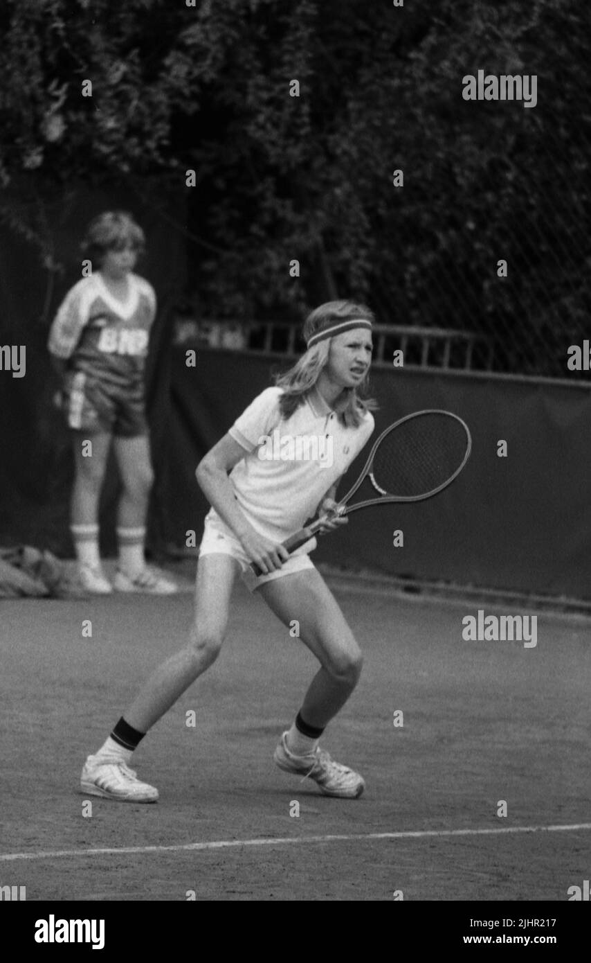 Steffi Graf Tennis Paris Schwarzwei-Stockfotos Und -bilder - Alamy