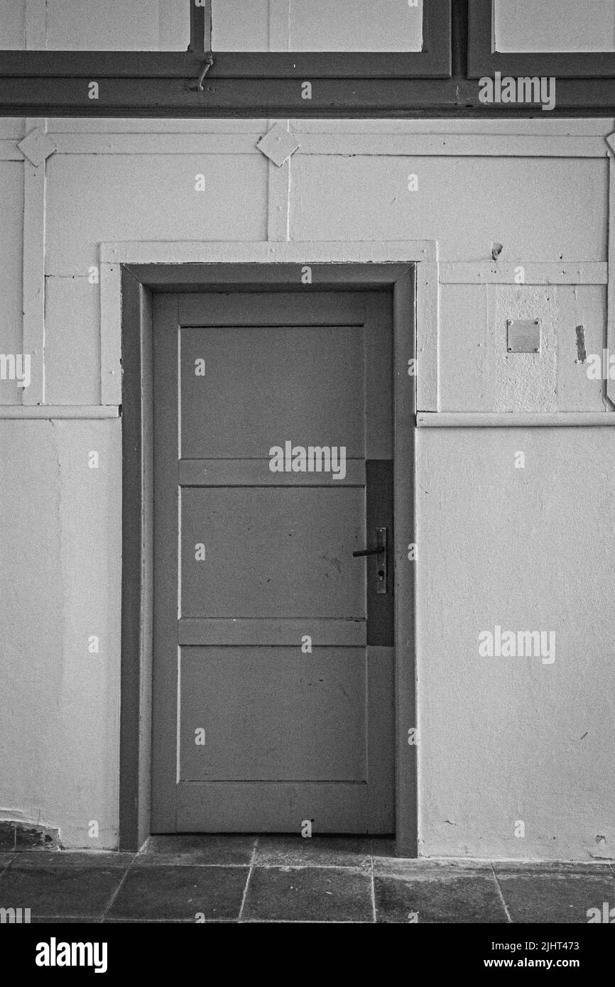 Eine Tür im Konzentrationslager Mauthausen Stockfoto