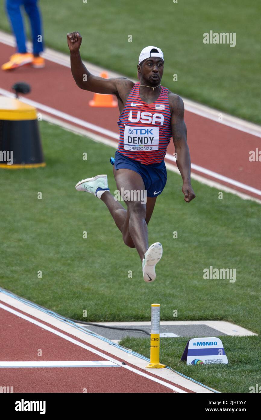 Marquis Dendy (USA) springt im Weitsprung-Finale am Nachmittag des 2. Tages der Leichtathletik-Weltmeisterschaften Oregon22 26’ 3,75“ (8,02), Stockfoto