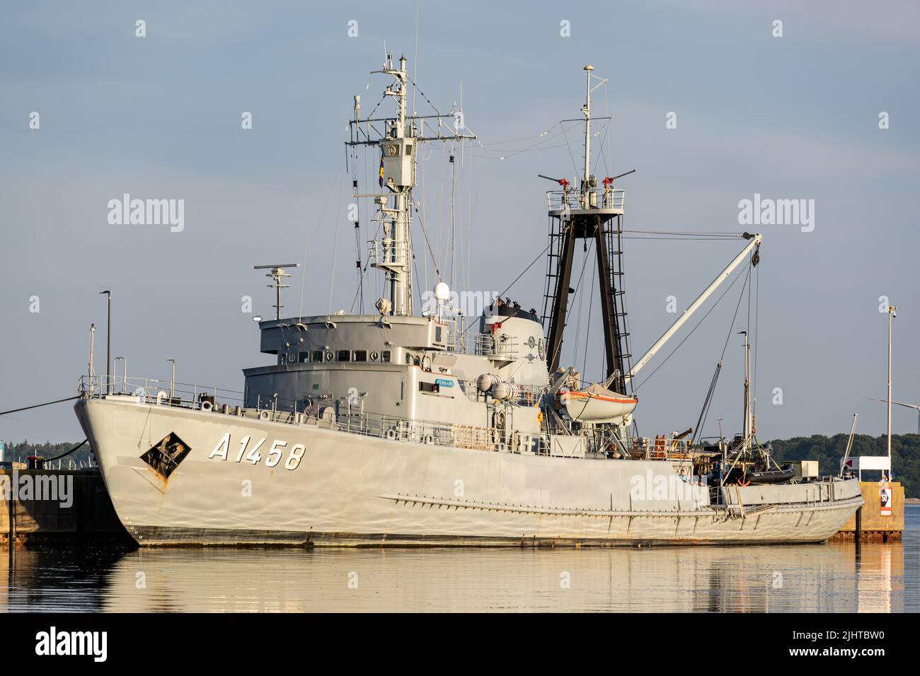 Rettungsschlepper DER deutschen Marine FEHMARN A1458 im Hafen von Eckernförde Stockfoto