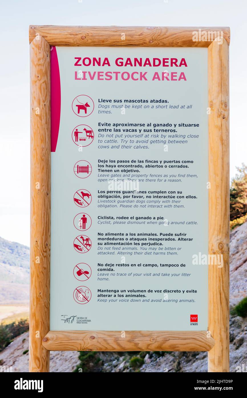 Informationstafel über Vieh. Nationalpark Sierra de Guadarrama, Comunidad de Madrid, Spanien, Europa Stockfoto
