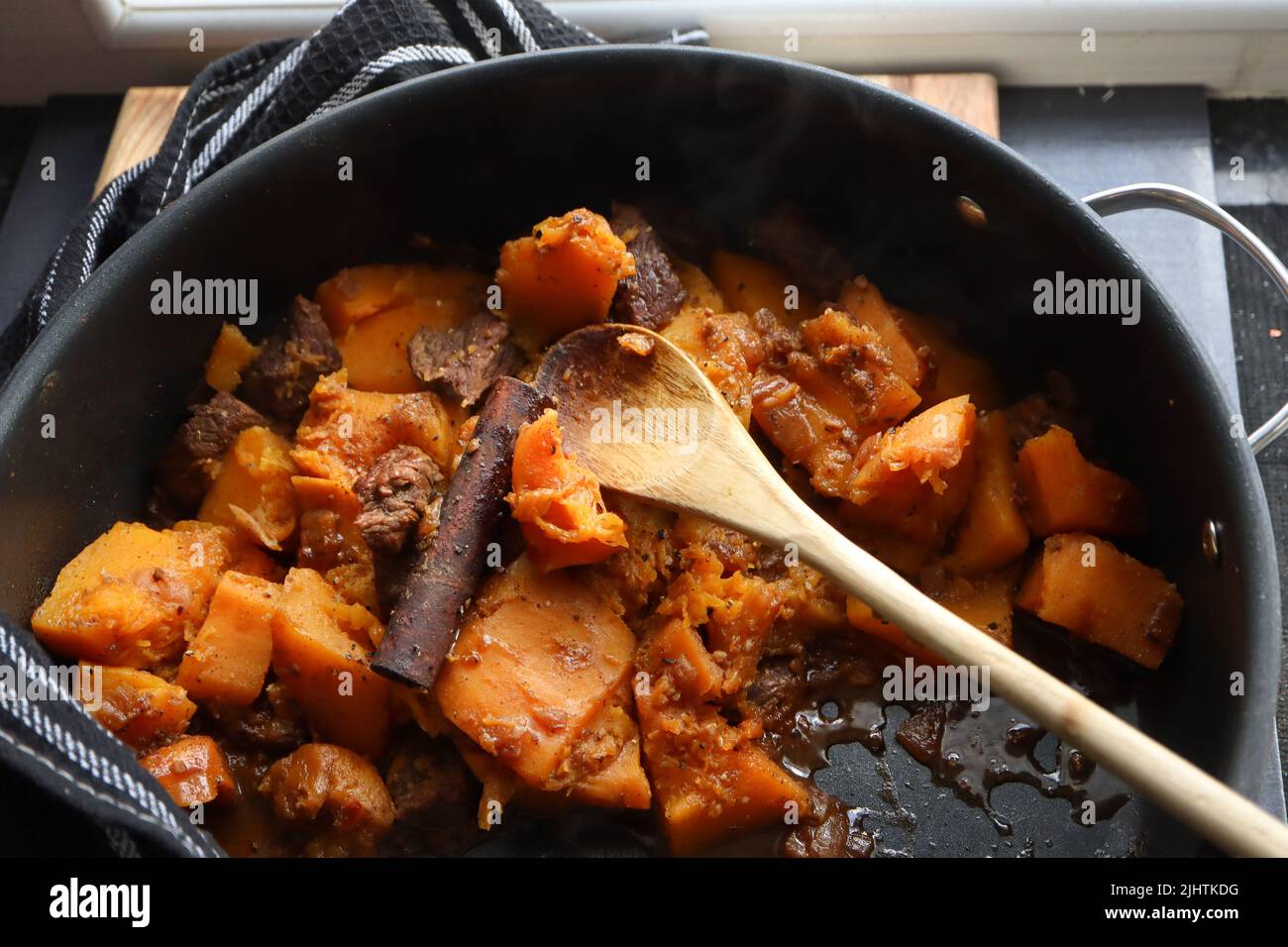 South african dish -Fotos und -Bildmaterial in hoher Auflösung – Alamy South african dish -Fotos und -Bildmaterial in hoher Auflösung – Alamy
