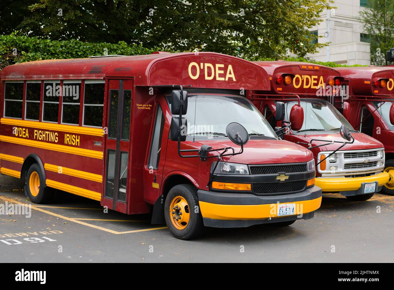 Seattle - 17. Juli 2022; Busse mit dem Namen O'Dea High School und Fighting Irish in Seattle Stockfoto