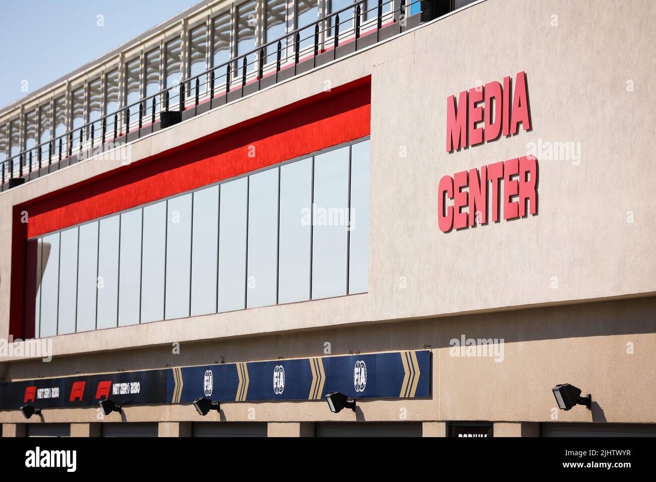Media Center während der Formel 1 Lenovo Grand Prix de France, Grand Prix von Frankreich 2022, 12. Runde der FIA Formel 1 Weltmeisterschaft 2022 vom 22. Bis 24. Juli 2022 auf dem Circuit Paul Ricard, in Le Castellet, Frankreich - Foto: Antonin Vincent / Dppi/DPPI/LiveMedia Stockfoto
