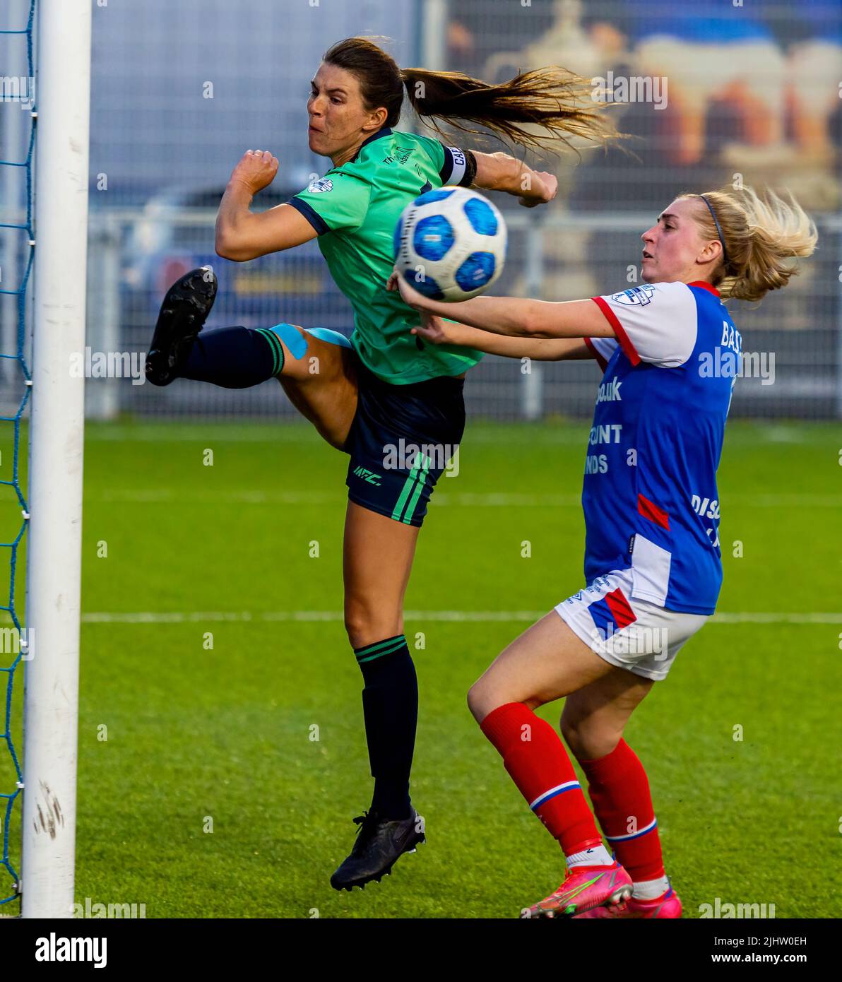 Linfield Ladies vs Sion Swifts Ladies (NIFL Women's League Cup) New Midgley Park, Belfast - 15/06/22 Stockfoto