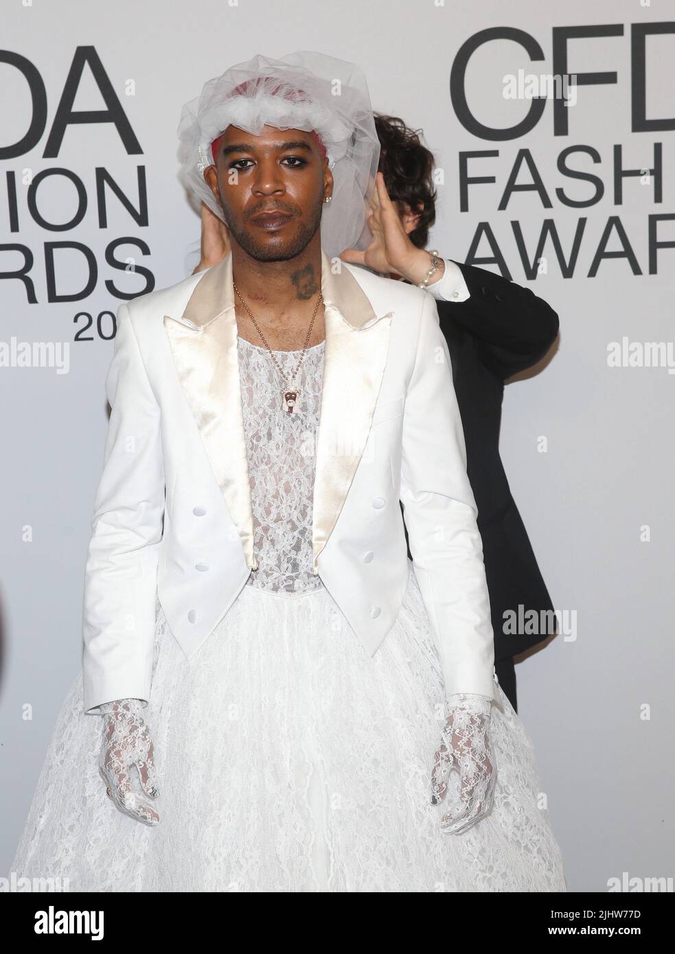 DIE CFDA Fashion Awards 2021, veranstaltet von Emily Blunt, ehren Zendaya, Anya Taylor-Joy, Dapper Dan, Aurora James Rebecca Goodstein, Nina Garcia, Sara Schiff und Yeohlee am POOL + THE GRILL Featuring: Kid Cudi wo: New York, New York, USA Wann: 11 Nov 2021 Credit: Derrick Salters/WENN Stockfoto