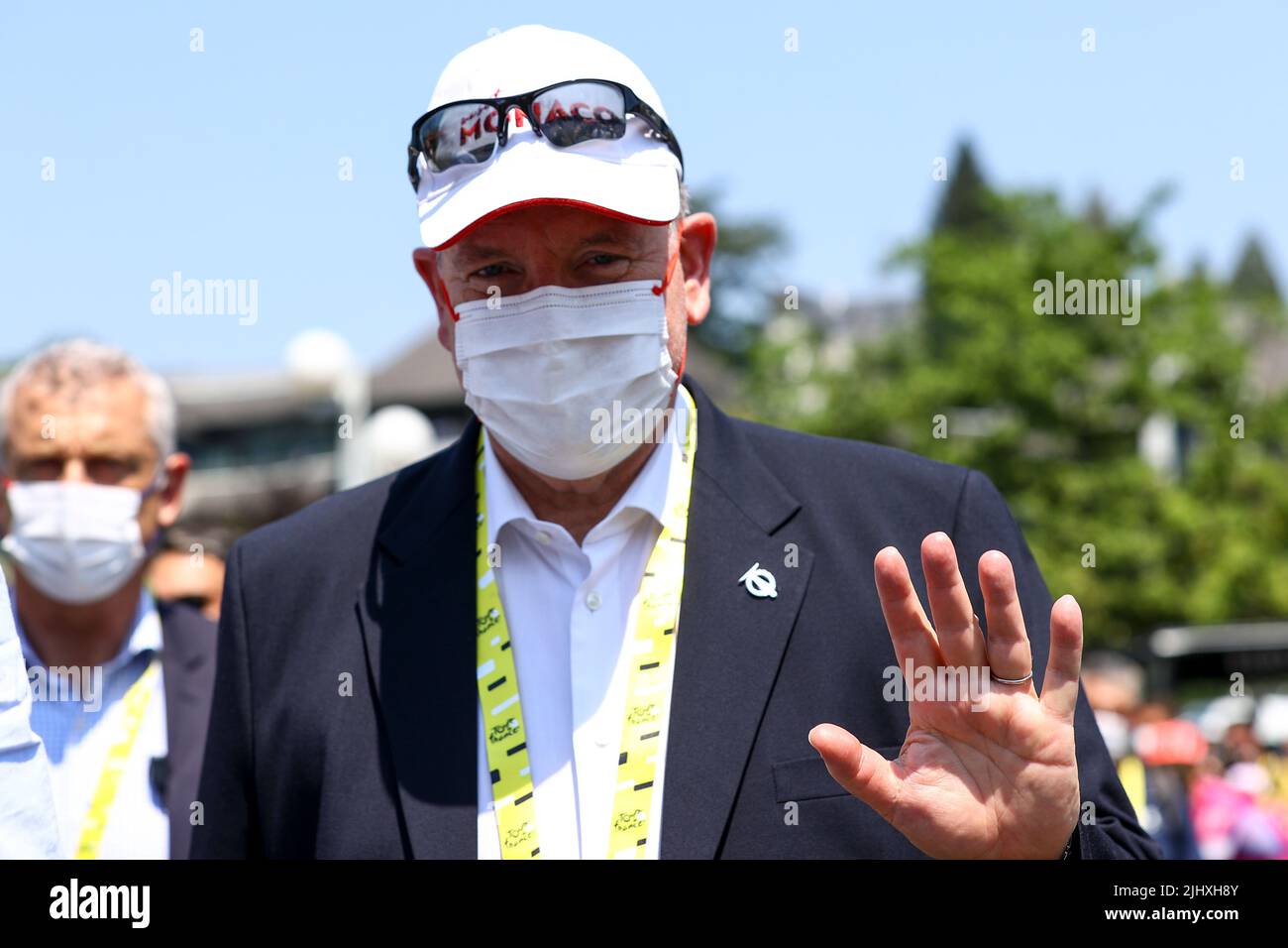 Hautacam, Frankreich. 21.. Juli 2022. Prinz Albert II. Von Monaco am Donnerstag, dem 21. Juli 2022, zu Beginn der 18. Etappe des Radrennens der Tour de France von Lourdes nach Hautacam (143km), Frankreich. Die diesjährige Tour de France findet vom 01. Bis 24. Juli 2022 statt. BELGA FOTO DAVID PINTENS - UK OUT Credit: Belga News Agency/Alamy Live News Stockfoto