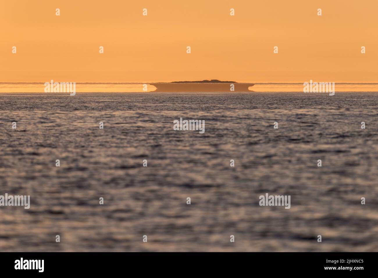 FATA Morgana Fata Morgana von Grassholm Island, Wales, Großbritannien Stockfoto