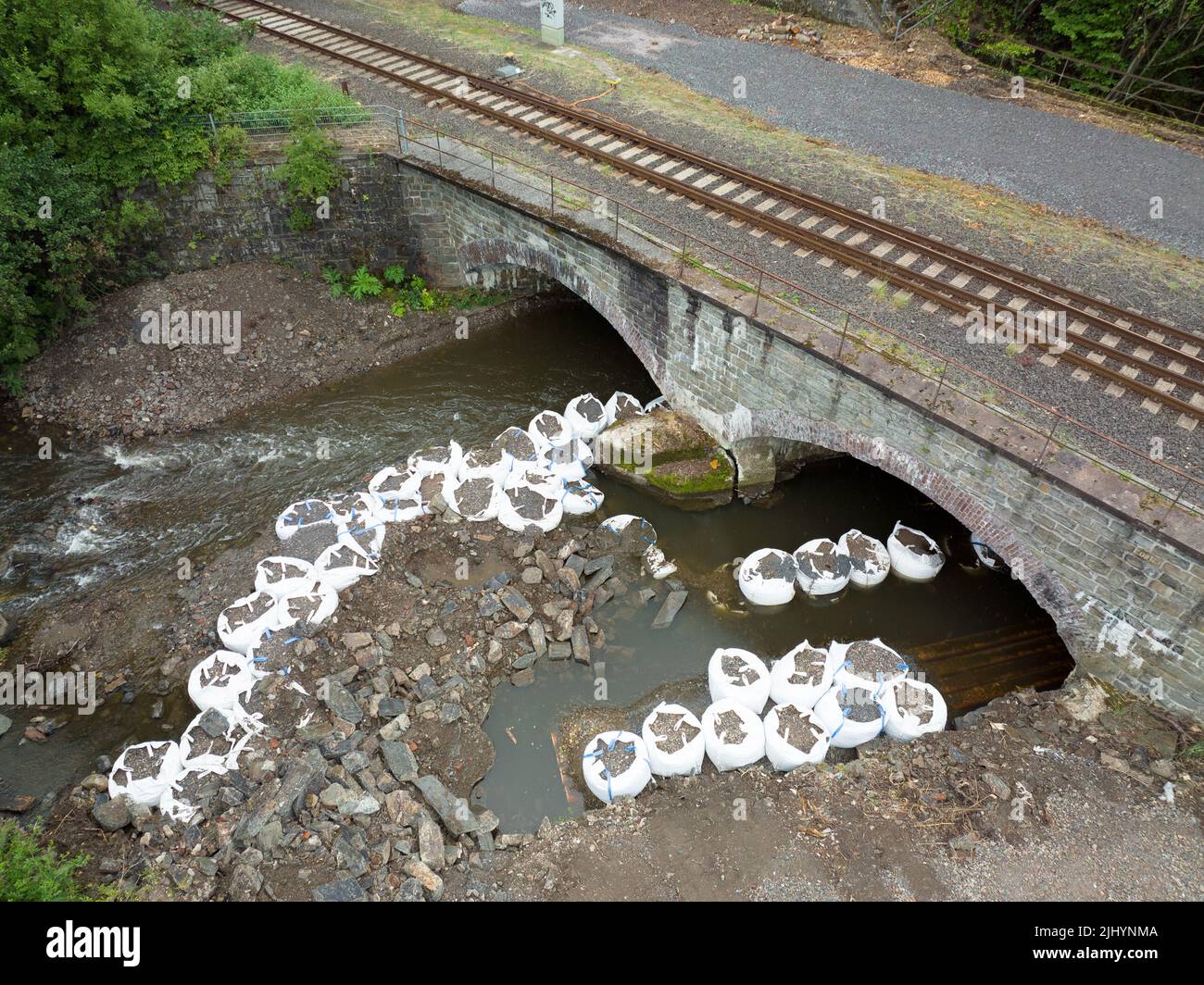21. Juli 2022, NordrheinWestfalen, Lüdenscheid Die VolmeBrücke, eine