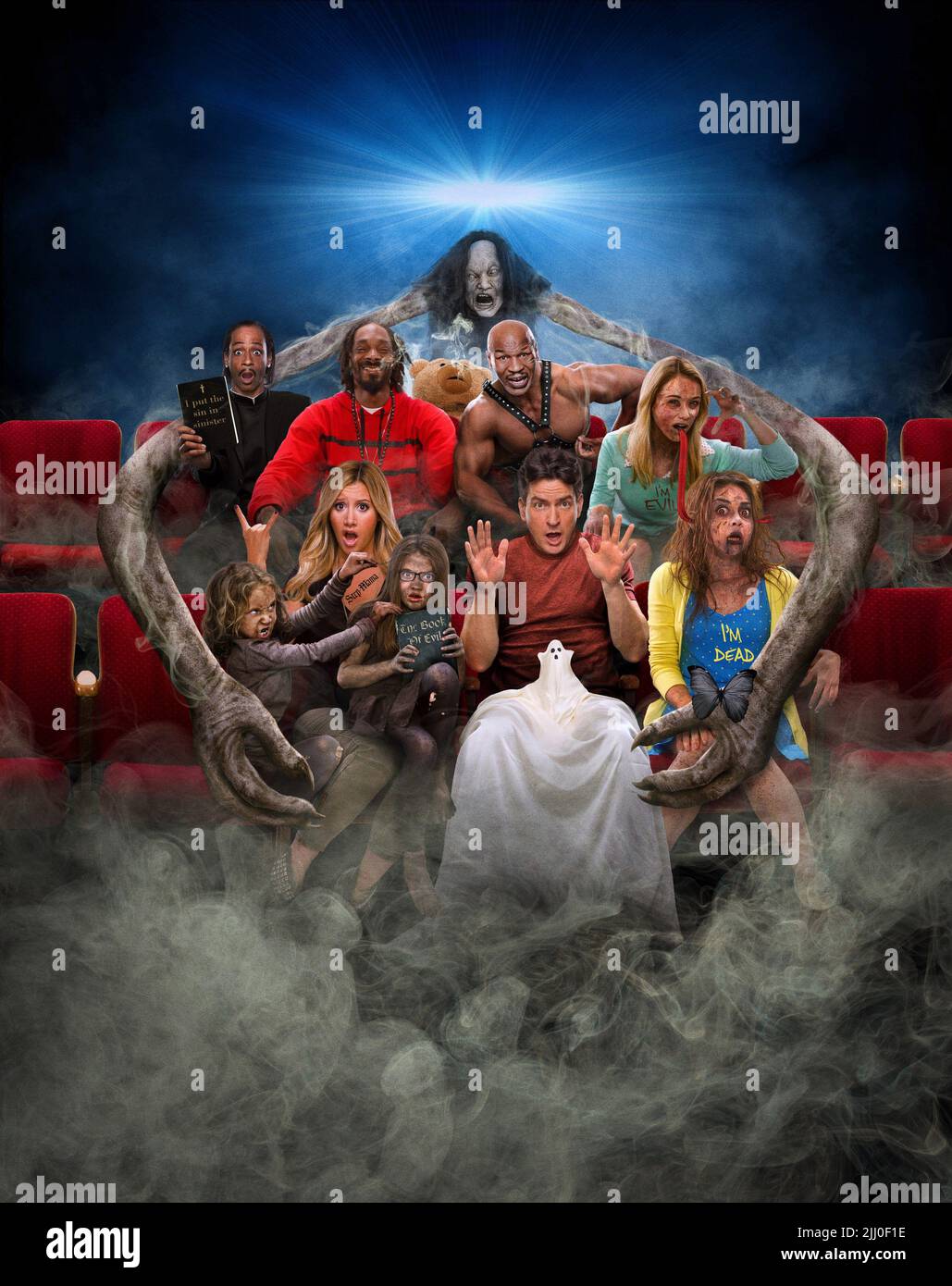 KATT WILLIAMS, Mike Tyson, CHRISTINE TAYLOR, Ashley Tisdale, CHARLIE SHEEN, SCARY MOVIE 5, 2013 Stockfoto