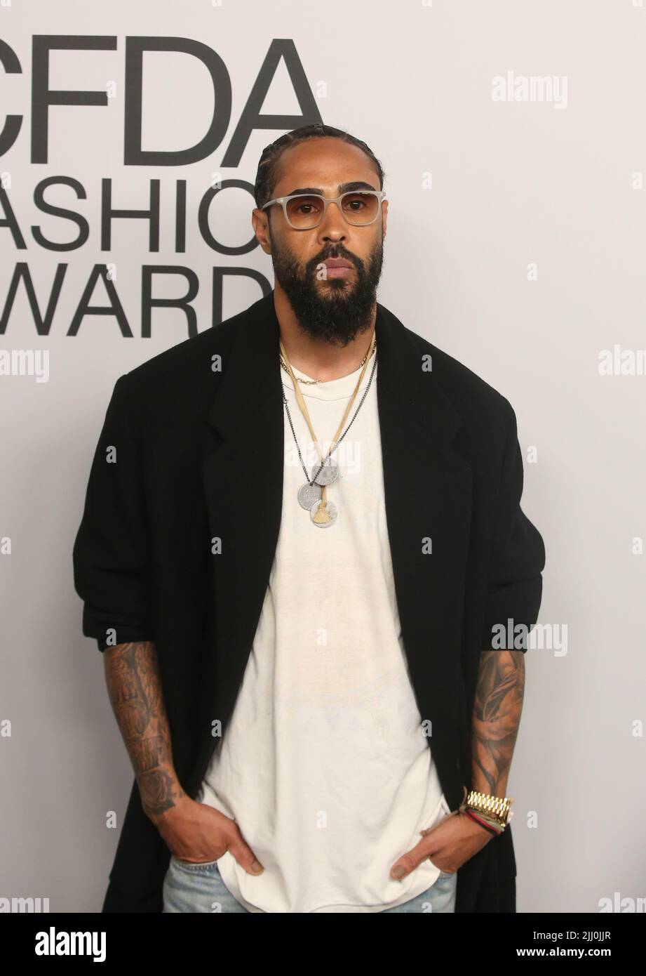 DIE CFDA Fashion Awards 2021, veranstaltet von Emily Blunt, ehren Zendaya, Anya Taylor-Joy, Dapper Dan, Aurora James Rebecca Goodstein, Nina Garcia, Sara Schiff und Yeohlee am POOL + THE GRILL Featuring: Jerry Lorenzo wo: New York, New York, USA Wann: 11 Nov 2021 Credit: Derrick Salters/WENN Stockfoto