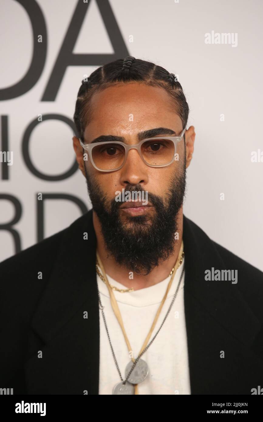 DIE CFDA Fashion Awards 2021, veranstaltet von Emily Blunt, ehren Zendaya, Anya Taylor-Joy, Dapper Dan, Aurora James Rebecca Goodstein, Nina Garcia, Sara Schiff und Yeohlee am POOL + THE GRILL Featuring: Jerry Lorenzo wo: New York, New York, USA Wann: 11 Nov 2021 Credit: Derrick Salters/WENN Stockfoto