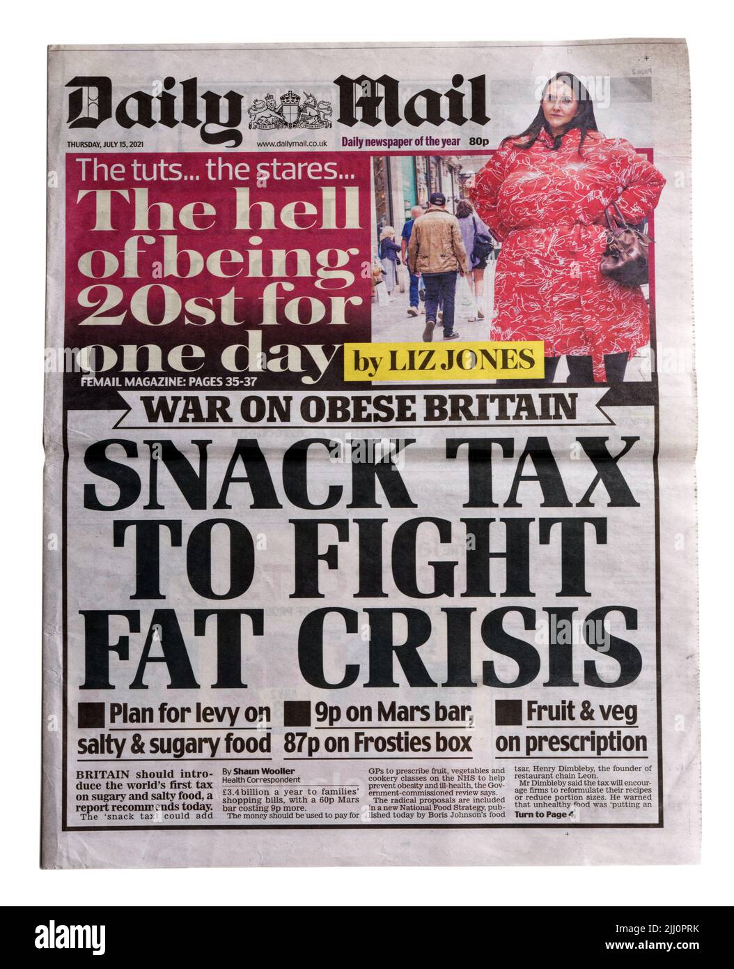 Eine Daily Mail Schlagzeile von etwa Juli 15 2021 die Einführung einer Zuckersteuer zur Bekämpfung von Fettleibigkeit Stockfoto
