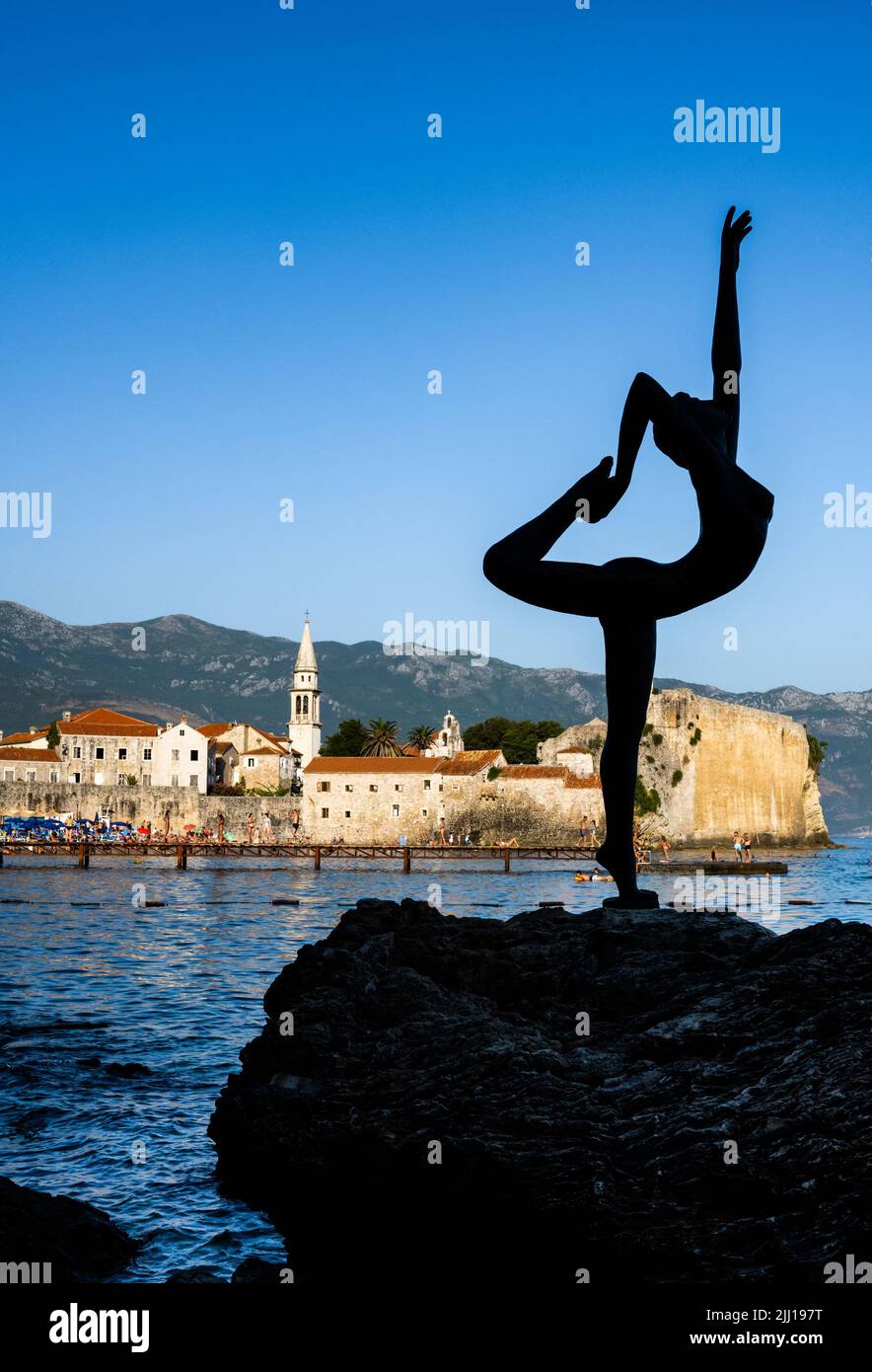 Ballerine Skulptur in Montenegro Stockfoto