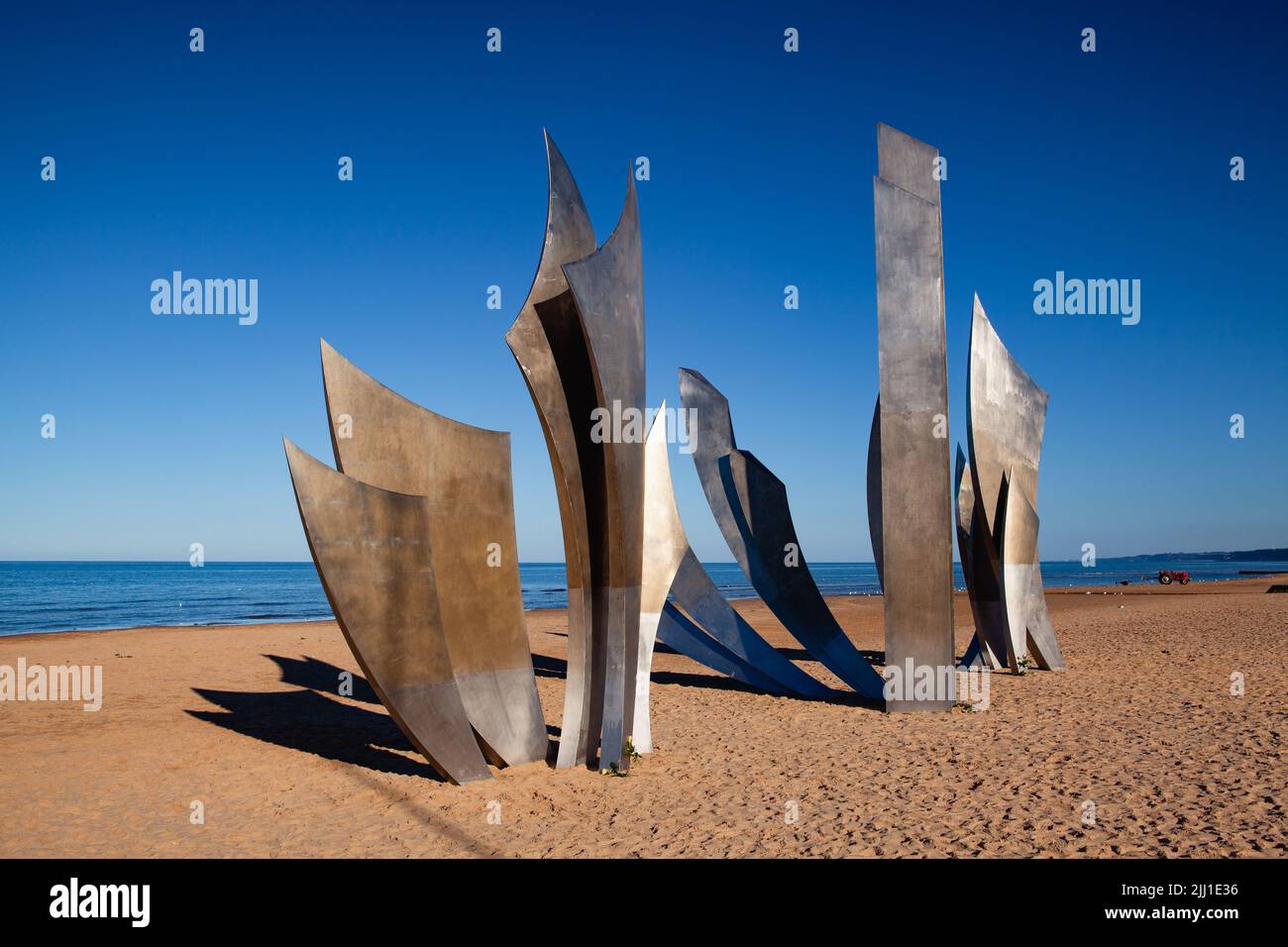 Saint-Laurent-sur-Mer, Frankreich - Oktober 14,2021: Omaha Beach Memorial in Saint-Laurent-sur-Mer, Normandie, Frankreich. Omaha Beach war einer der Landungen A Stockfoto