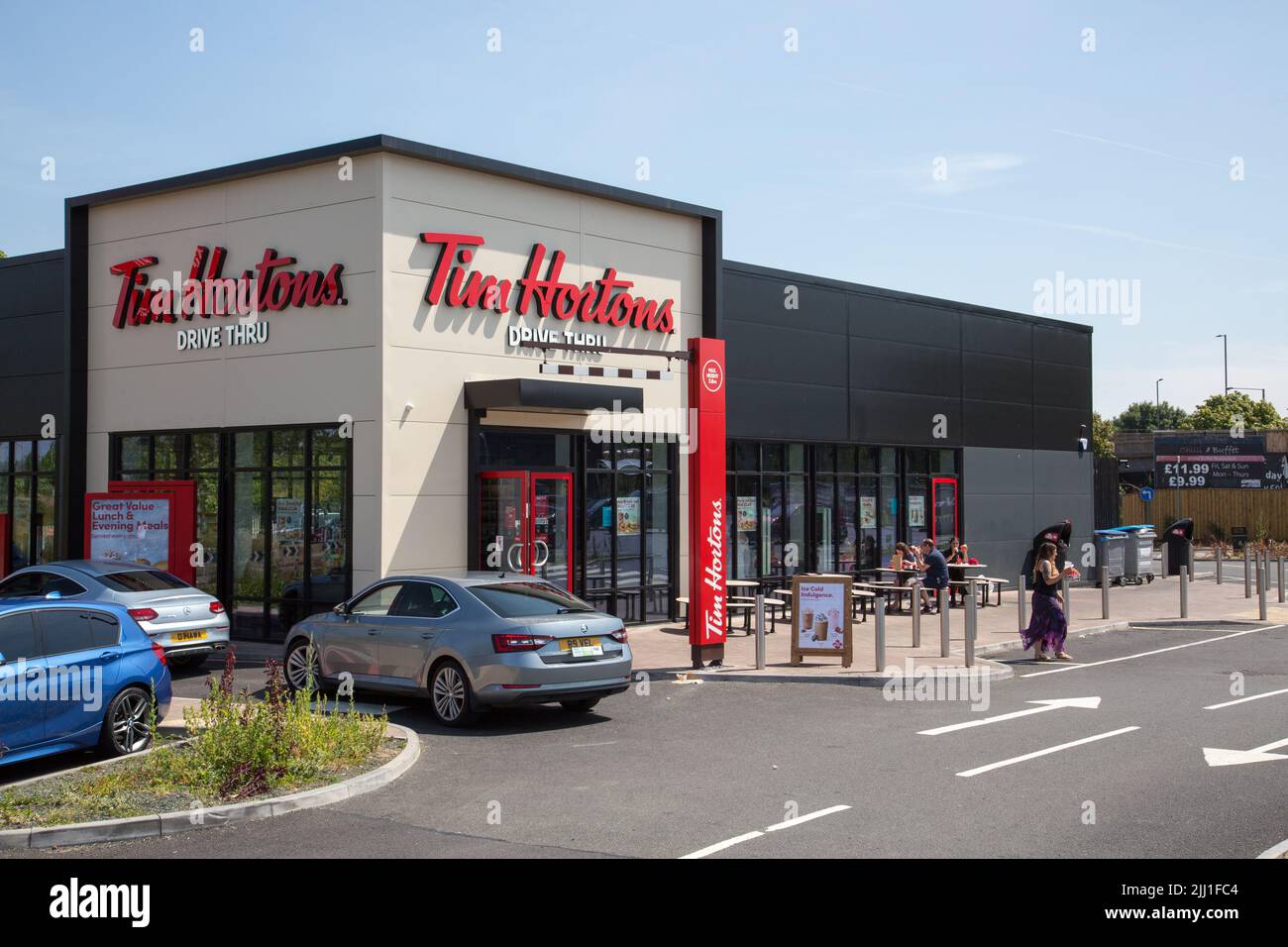 Tim Hortons Restaurant und Drive Thru, Oldbury Stockfoto