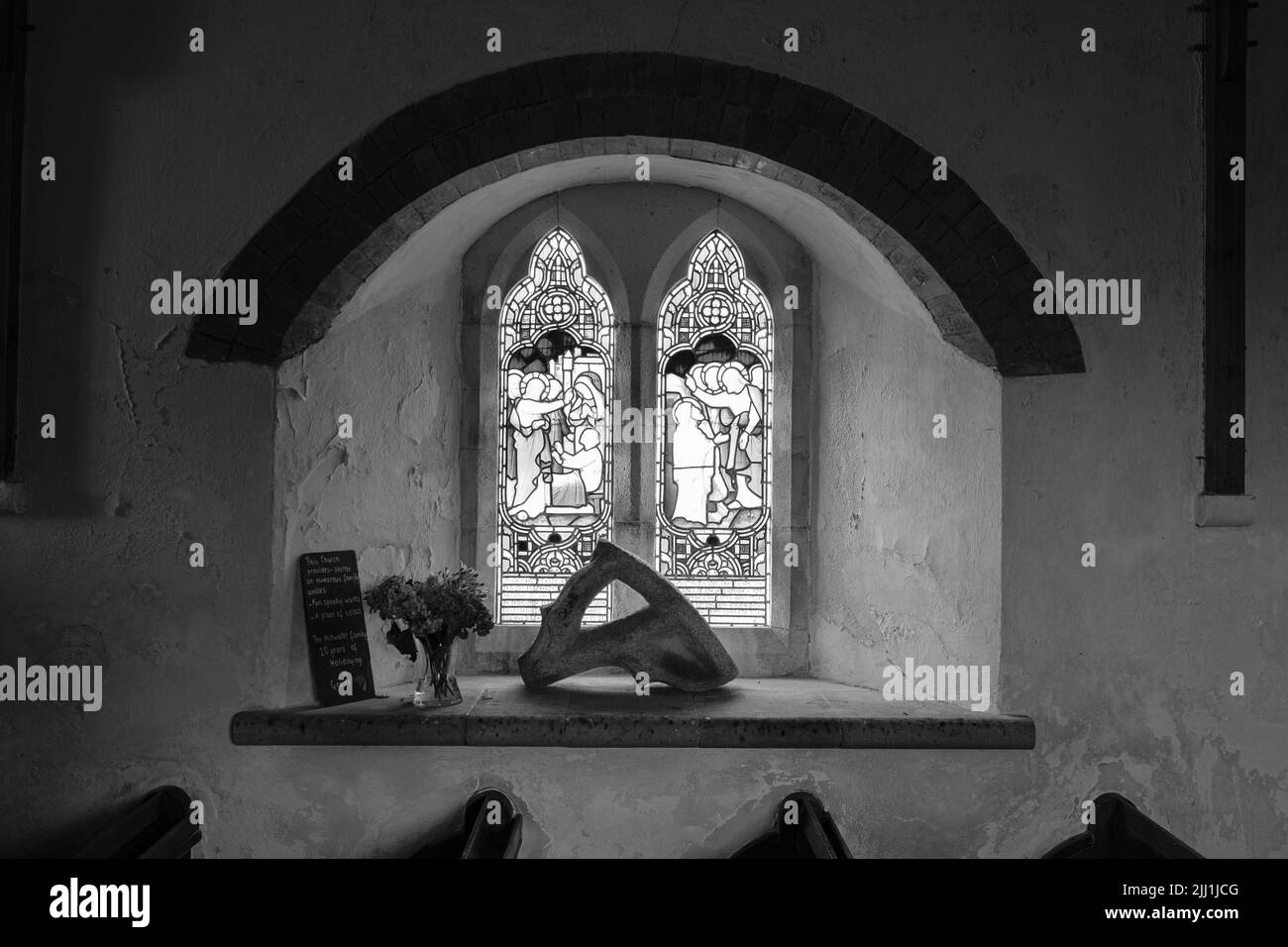 Innenraum der Pfarrkirche St. Grade (denkmalgeschützte Stufe 1), der Eidechse, Cornwall Stockfoto