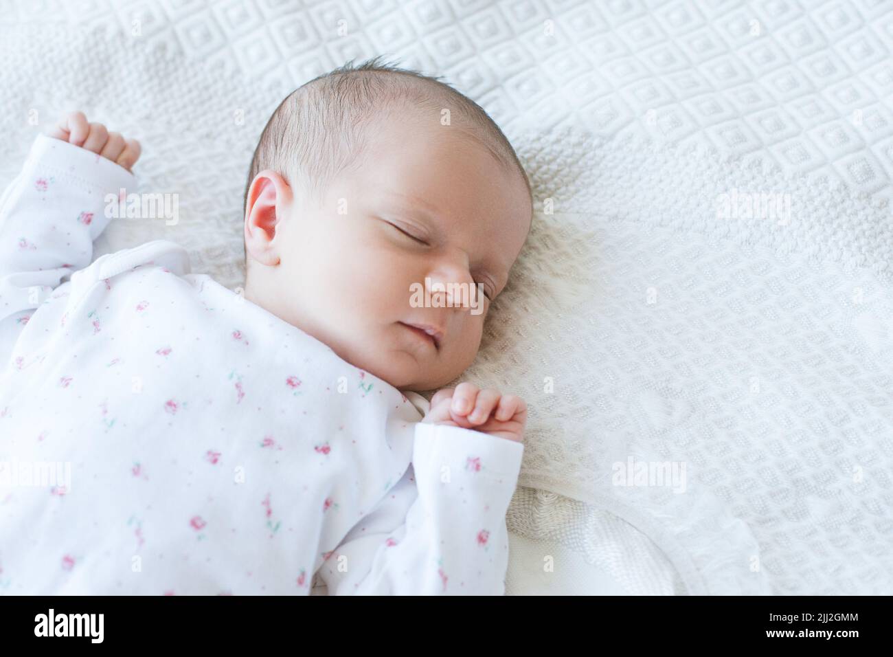 Neugeborene haben einen gesunden Schlaf Stockfoto