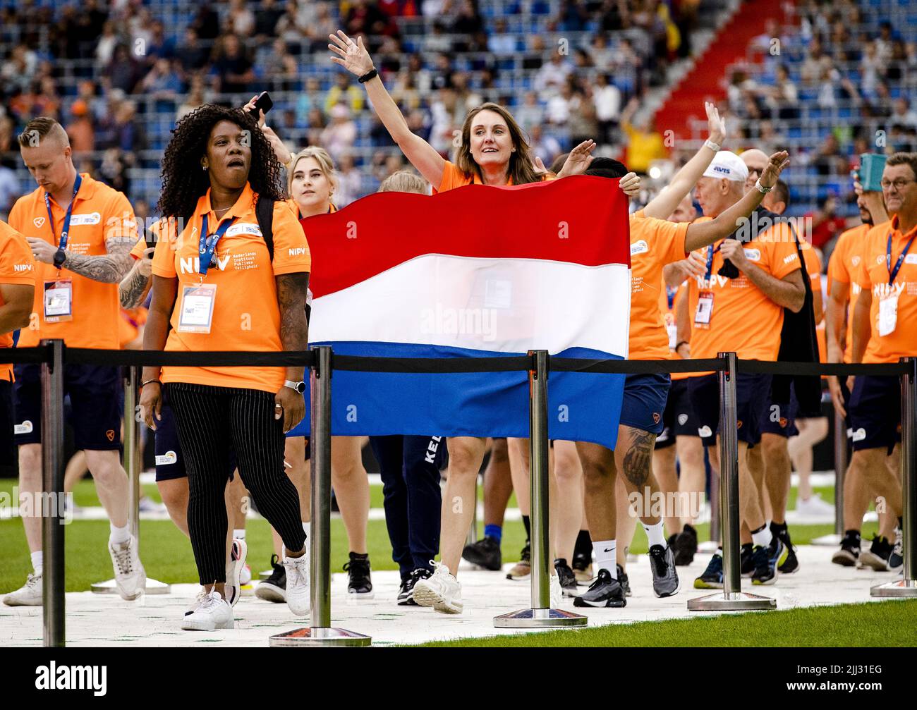 Rotterdam, Niederlande. 22.. Juli 2022. 2022-07-22 20:13:29 ROTTERDAM - Niederländische Athleten während der Eröffnung der World Police & Fire Games, die internationalen Spiele für Feuerwehr, Polizei, Zoll und Gefängnispersonal. ANP SEM VAN DER WAL netherlands Out - belgium Out Credit: ANP/Alamy Live News Stockfoto