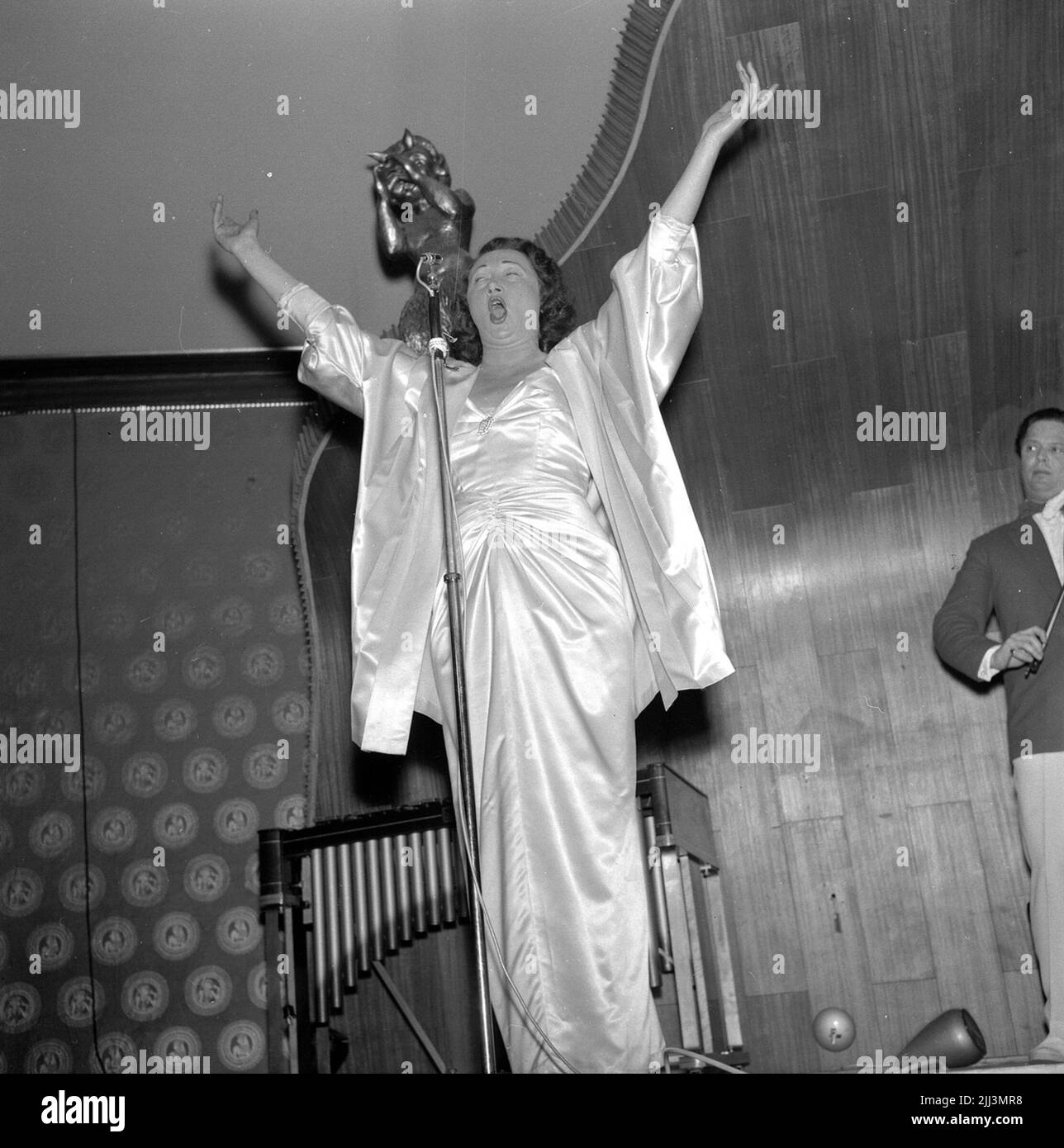 Varieté-Premiere auf der Logen.November 1956. Stockfoto