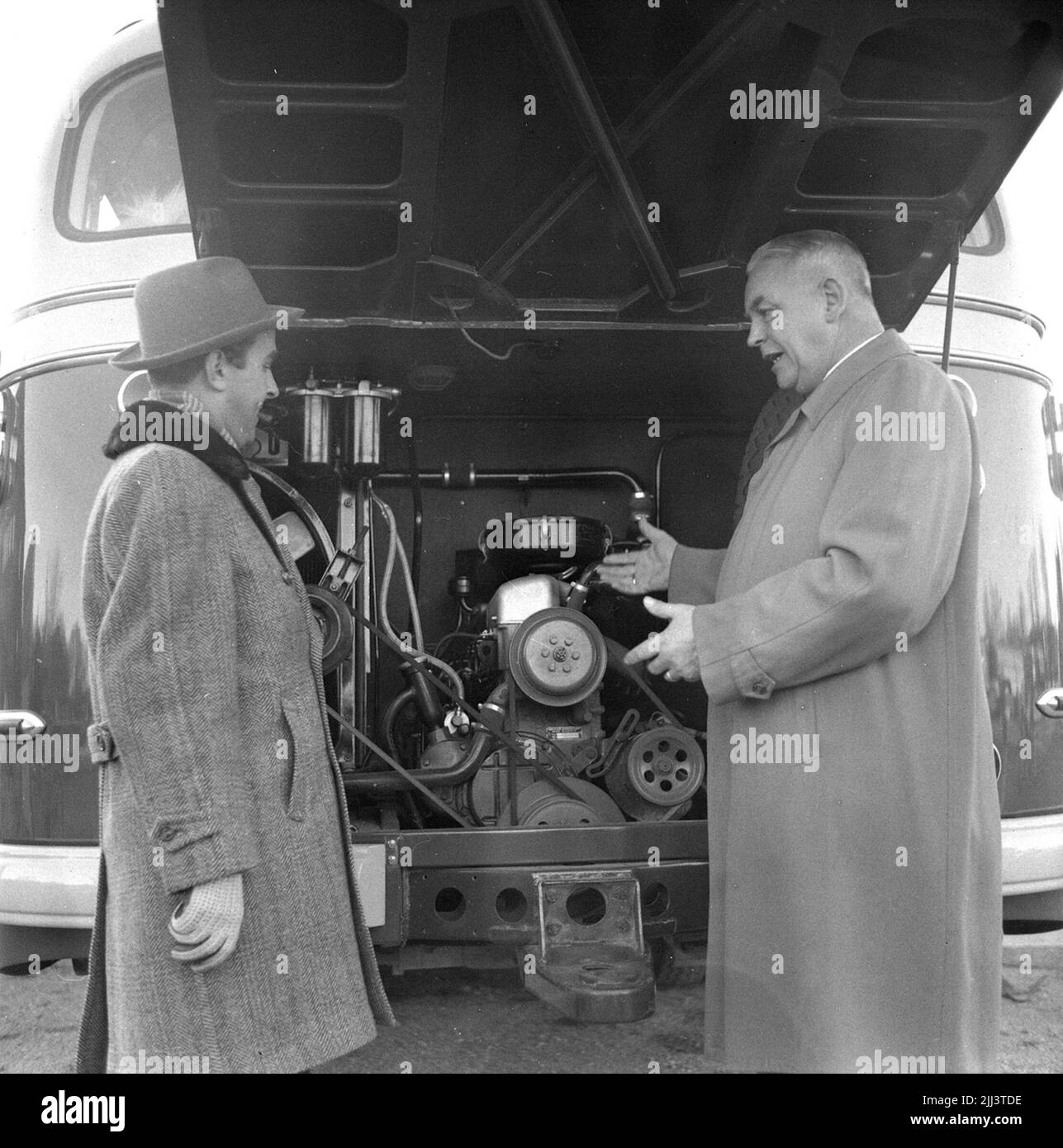 Mercedeskaravan.November 1956. Stockfoto