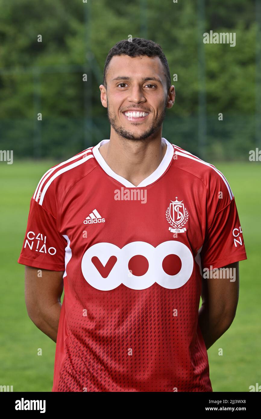 **** AUFMERKSAMKEIT REDAKTEURE - EMBARGO 15/07 19h **** - Standard's Selim Amallah posiert für den Fotografen beim Fotoshooting 2022-2023 des belgischen Jupiler Pro League Clubs Standard de Liege, Donnerstag, 14. Juli 2022 in Liege. BELGA FOTO ERIC LALMAND Stockfoto