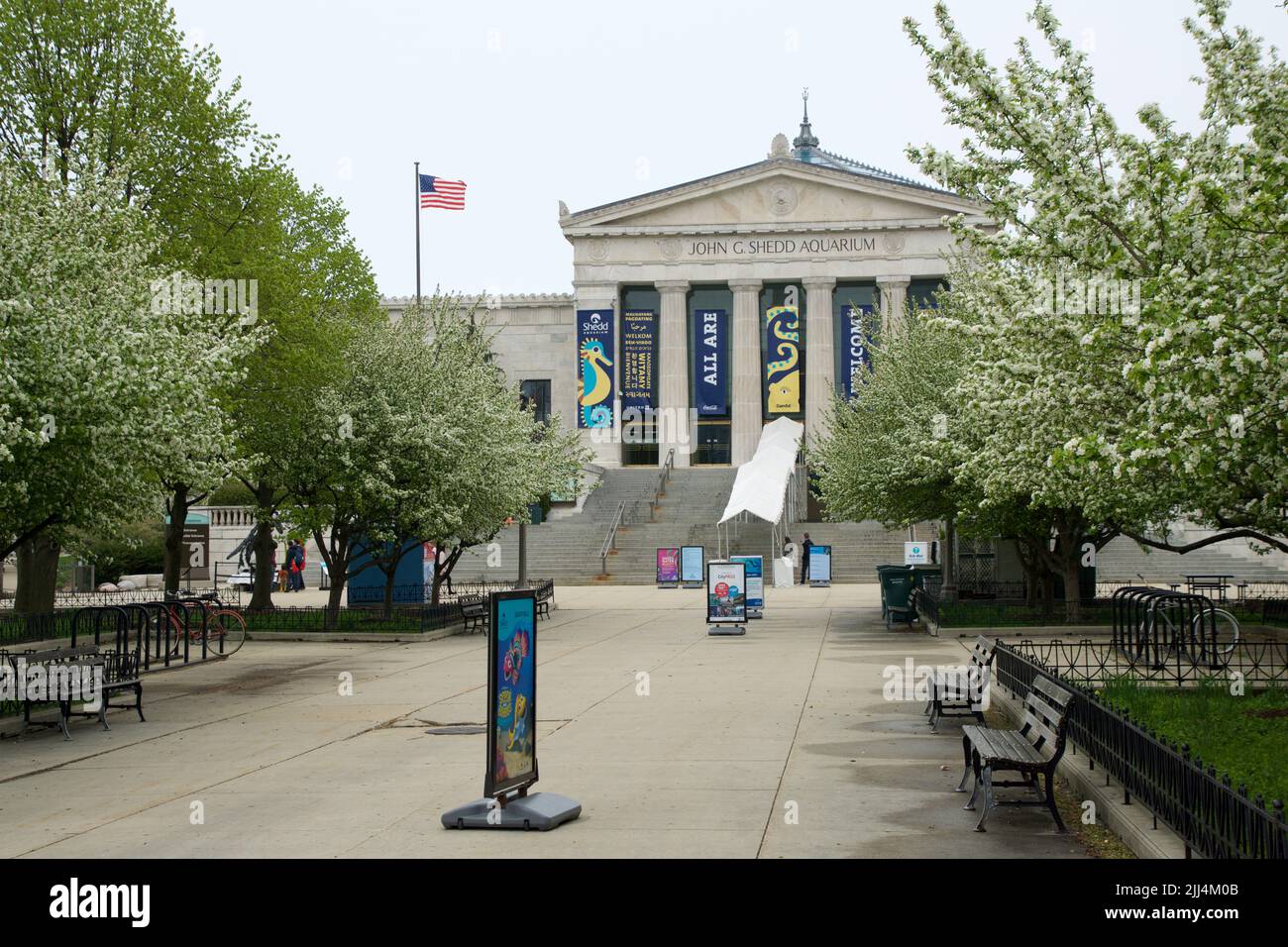 CHICAGO, ILLINOIS, USA - 12. Mai 2018: Außenansicht des Field Museums auf dem Museum Campus in Chicago ist eine wichtige Touristenattraktion Stockfoto