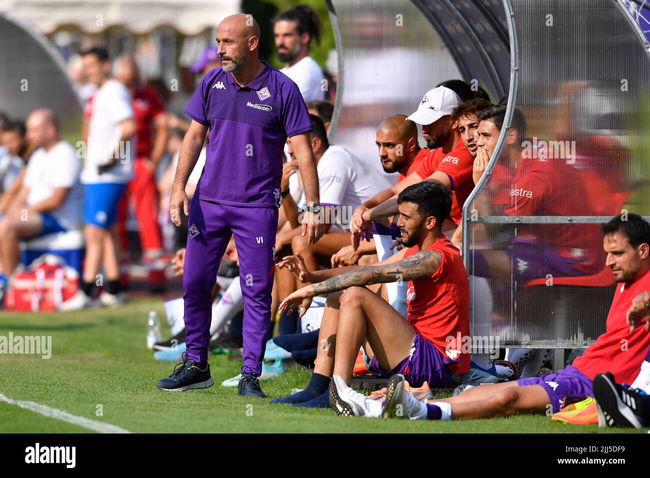 Foto: Daniele Montigiani/LaPresse 22 07 2022 - Moena, Italia Sport amichevole Estiva, AC Fiorentina - AC Trento Nella foto: Vincenzo Italiano Photo Daniele Montigiani/LaPresse 22 07 2022 - Moena, Italien Sportvorsaison Sommertestspiel, AC Fiorentina VS AC Trento auf dem Foto: Vincenzo Italiano Stockfoto