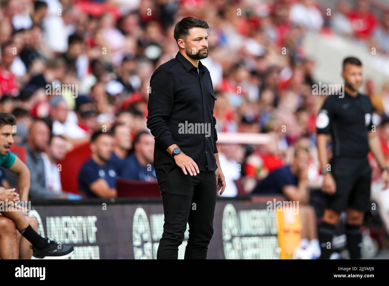 Russell Martin, Manager von Swansea City, während des Vorsaison-Freundschaftsspiel zwischen Charlton Athletic und Swansea City am Samstag, dem 23.. Juli 2022 im The Valley, London. (Kredit: Tom West | MI News) Kredit: MI Nachrichten & Sport /Alamy Live News Stockfoto