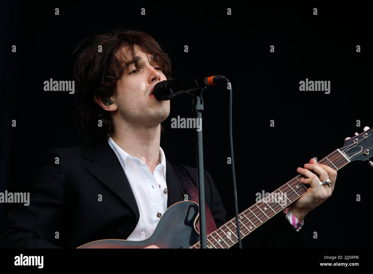 Elijah Hewson Leadsänger und Gitarrist von Inhaler Stockfoto