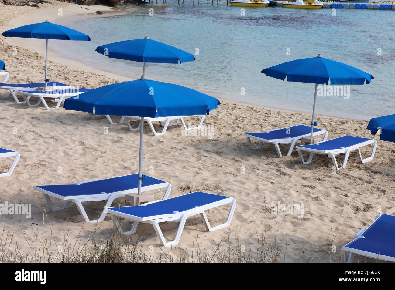 Mediterrane Strände auf der Insel Zypern. Stockfoto