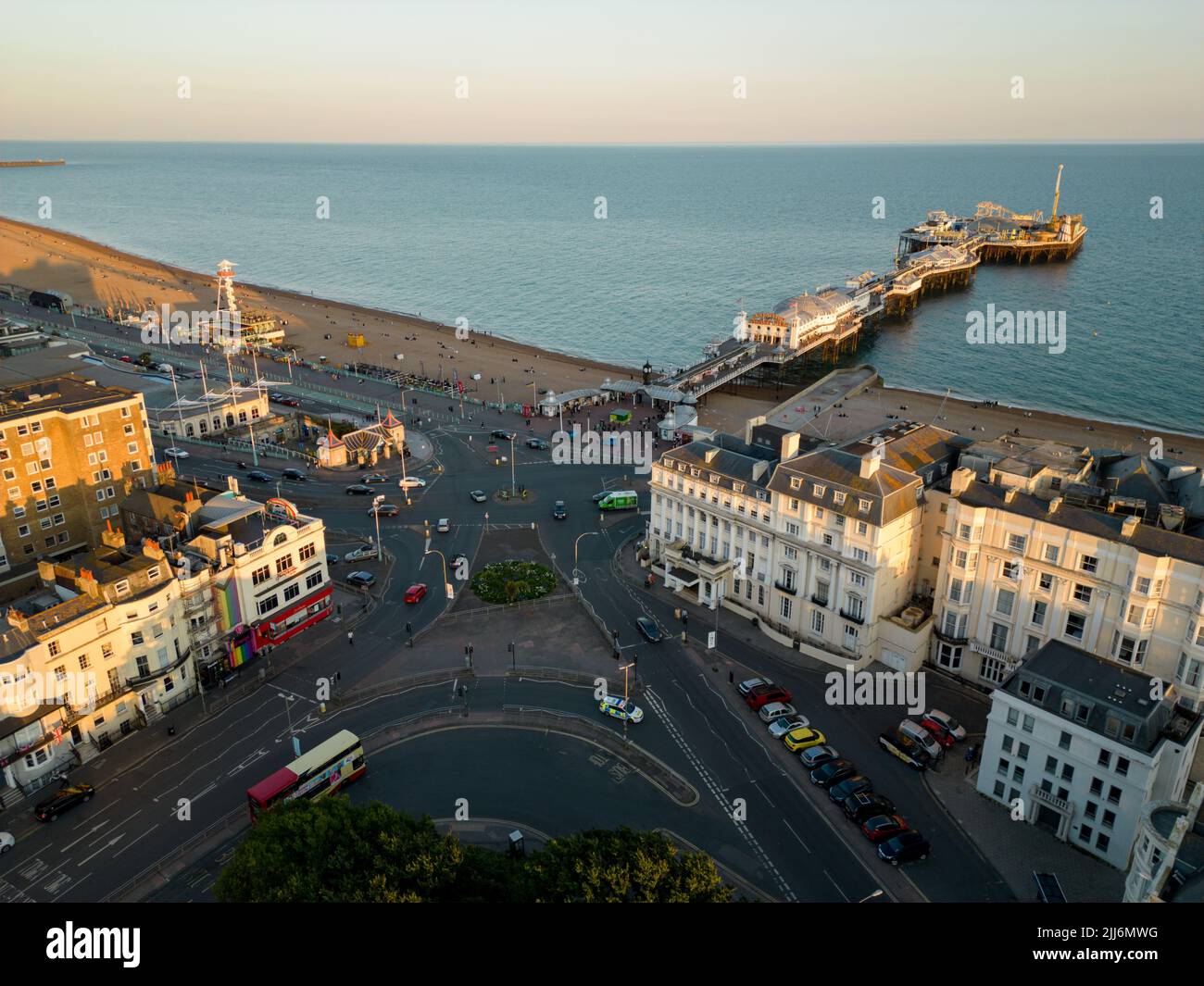 Luftbildkreuzung am Brighton Palace Pier UK Stockfoto