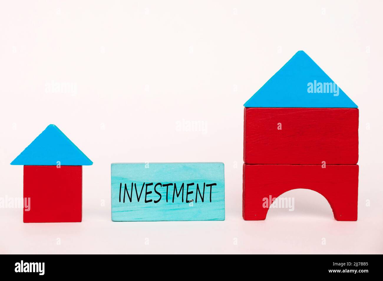 Investition in größeres Hauskonzept. Home Investment und Immobilien-Konzept Stockfoto