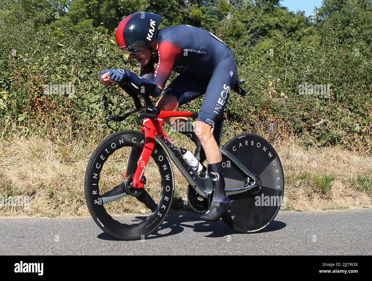 Geraint Thomas von Ineos - Grenadiere während der Tour de France 2022, Radrennen Etappe 20, Zeitfahren, Lacapelle-Marival - Rocamadour (40,7 km) am 23. Juli 2022 in Rocamadour, Frankreich - Foto Laurent Lairys / DPPI Stockfoto