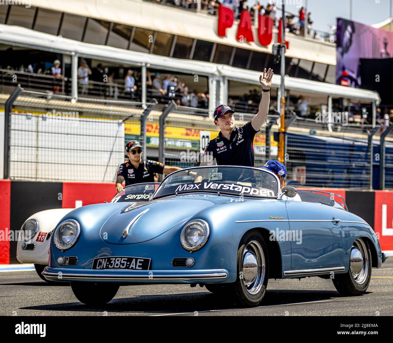 Le Castellet, Frankreich. 24.. Juli 2022. , 2022LE CASTELLET - Max Verstappen (Oracle Red Bull Racing) bei der Fahrerparade vor dem Grand Prix von Frankreich F1 auf dem Circuit Paul Ricard am 24. Juli 2022 in Le Castellet, Frankreich. REMKO DE WAAL Kredit: ANP/Alamy Live News Stockfoto