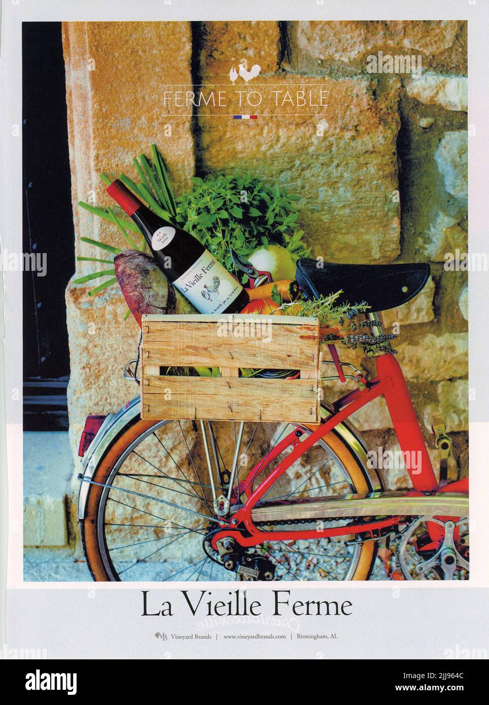 Anzeige in der Mai 2022 Ausgabe des „Food & Wine“ Magazine, USA Stockfoto